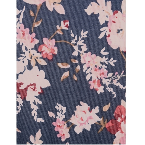 New, Navy blue & floral short sleeve maternity dress w rouched sides Medium 8 10 - Picture 3 of 3